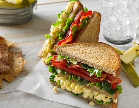 club sandwich bread